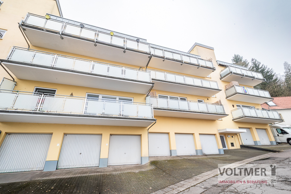 RESERVIERT - Eigentumswohnung mit Garage und zwei Balkonen in Sackgassenlage von Saarbrücken!