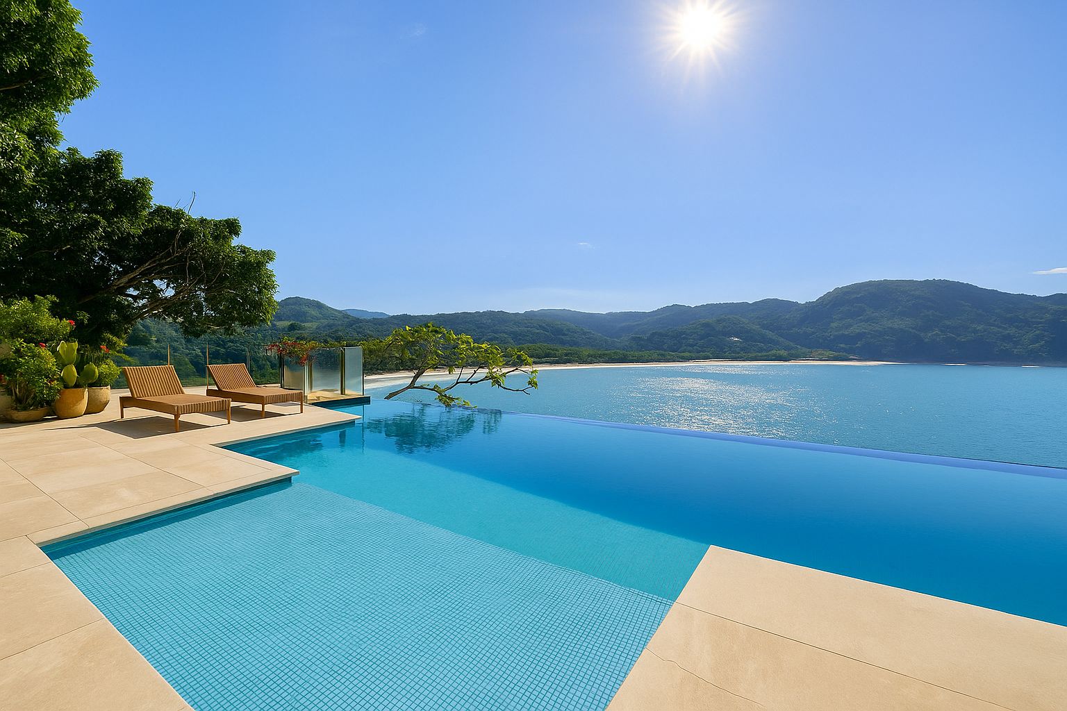 Iporanga: Casa sobre o Mar com 8 Suítes e Piscina Infinita