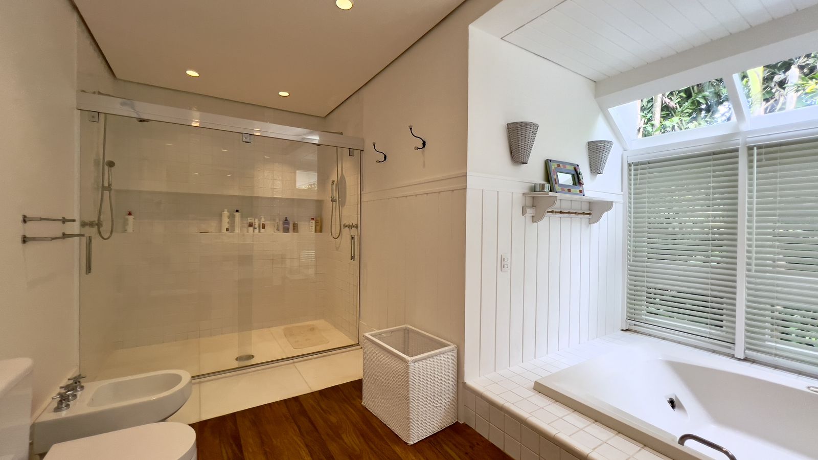 Descubra o seu paraíso particular na exclusiva localização do Condomínio Iporanga. – foto 46