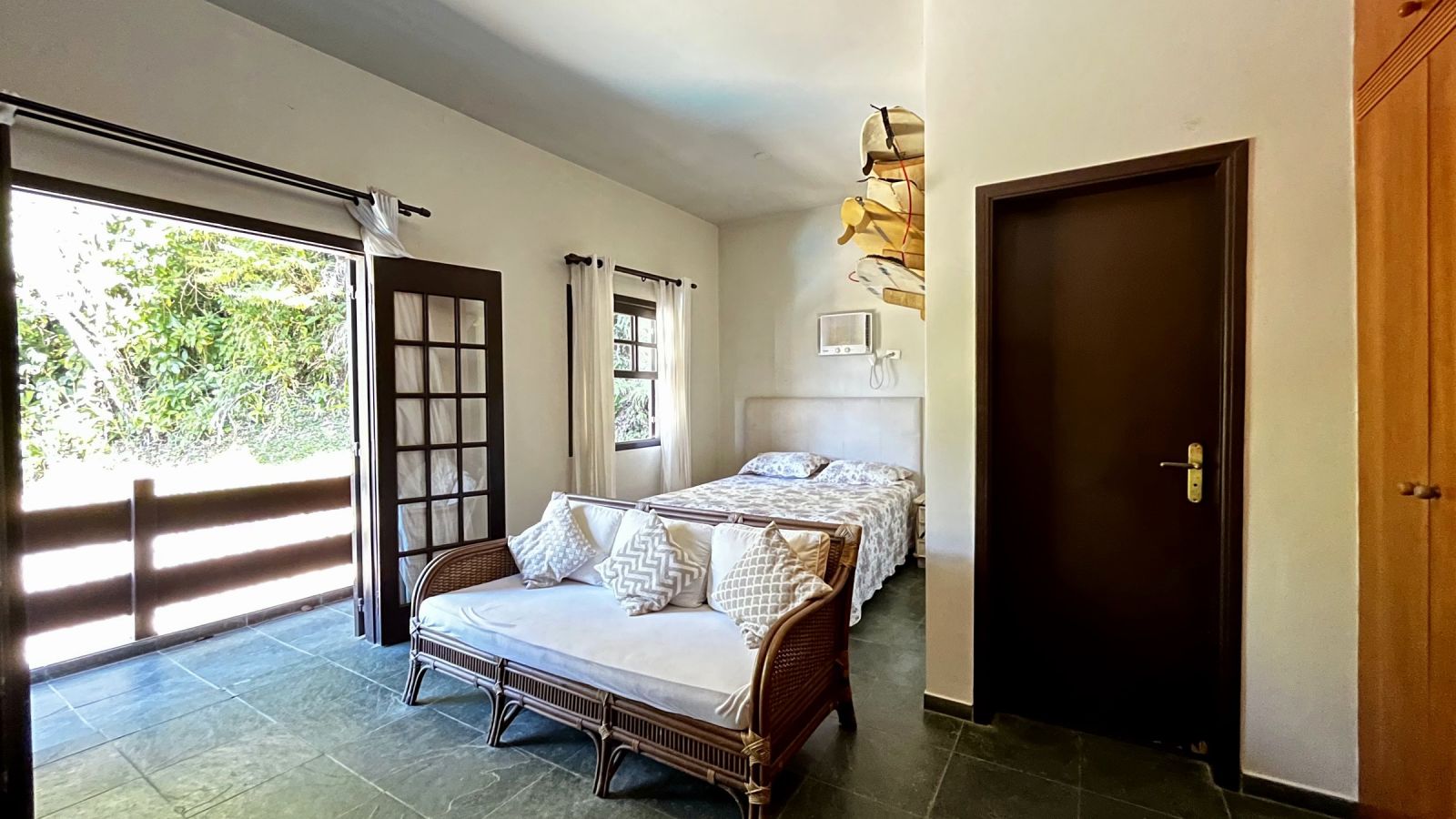 Iporanga: Casa com 5 Suítes, Área Gourmet e Piscina – foto 32