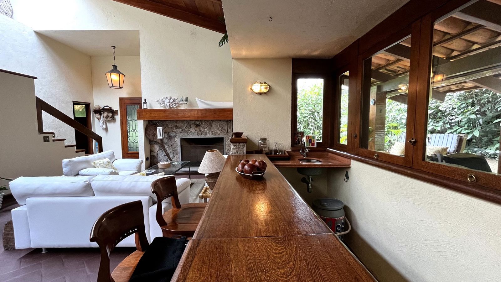 Sala de estar e bar – Casa 853