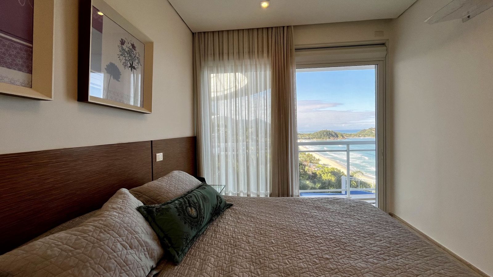 Suíte com vista para a praia – Casa 840