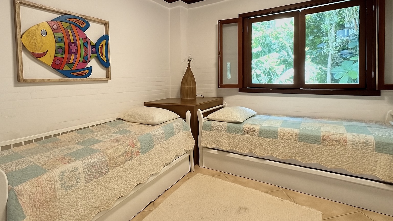 Casa rústica e charmosa à venda no Condomínio São Pedro, Guarujá – 5 suítes e deck entre a mata por R$ 7.500.000 – foto 42