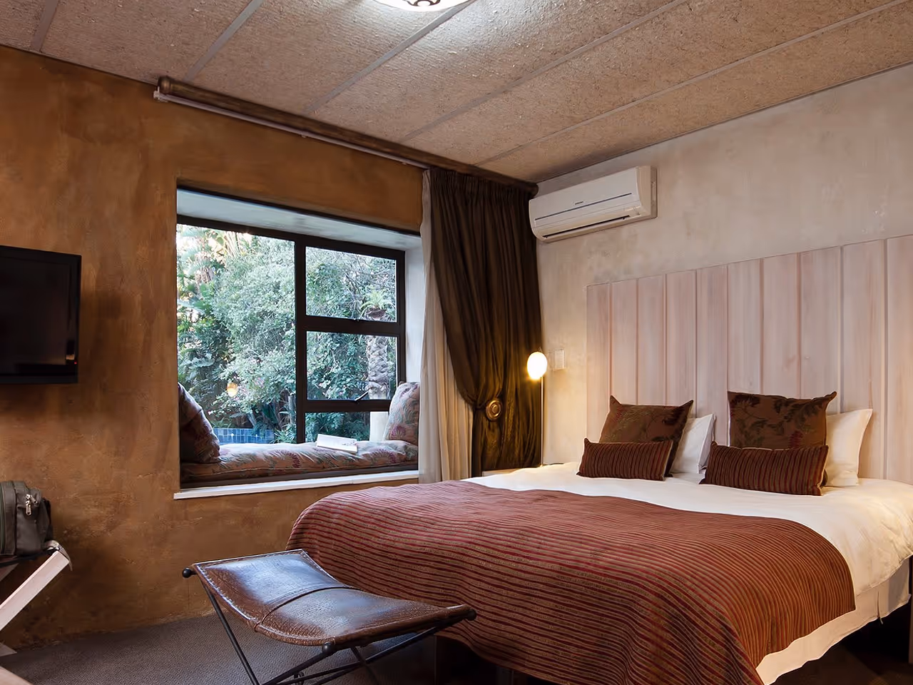 African Rock Hotel