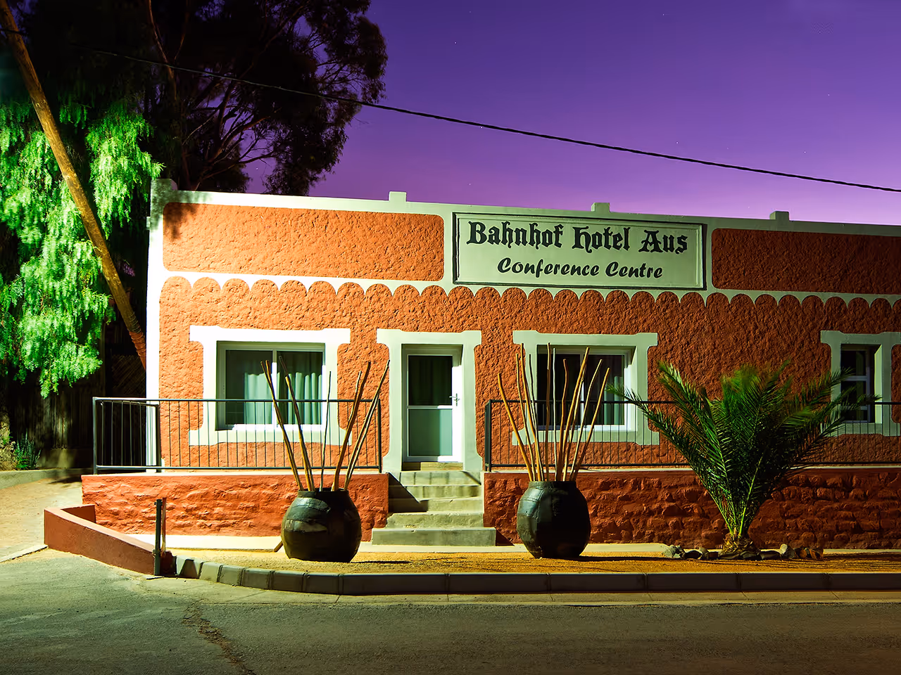 Bahnhof Hotel Aus