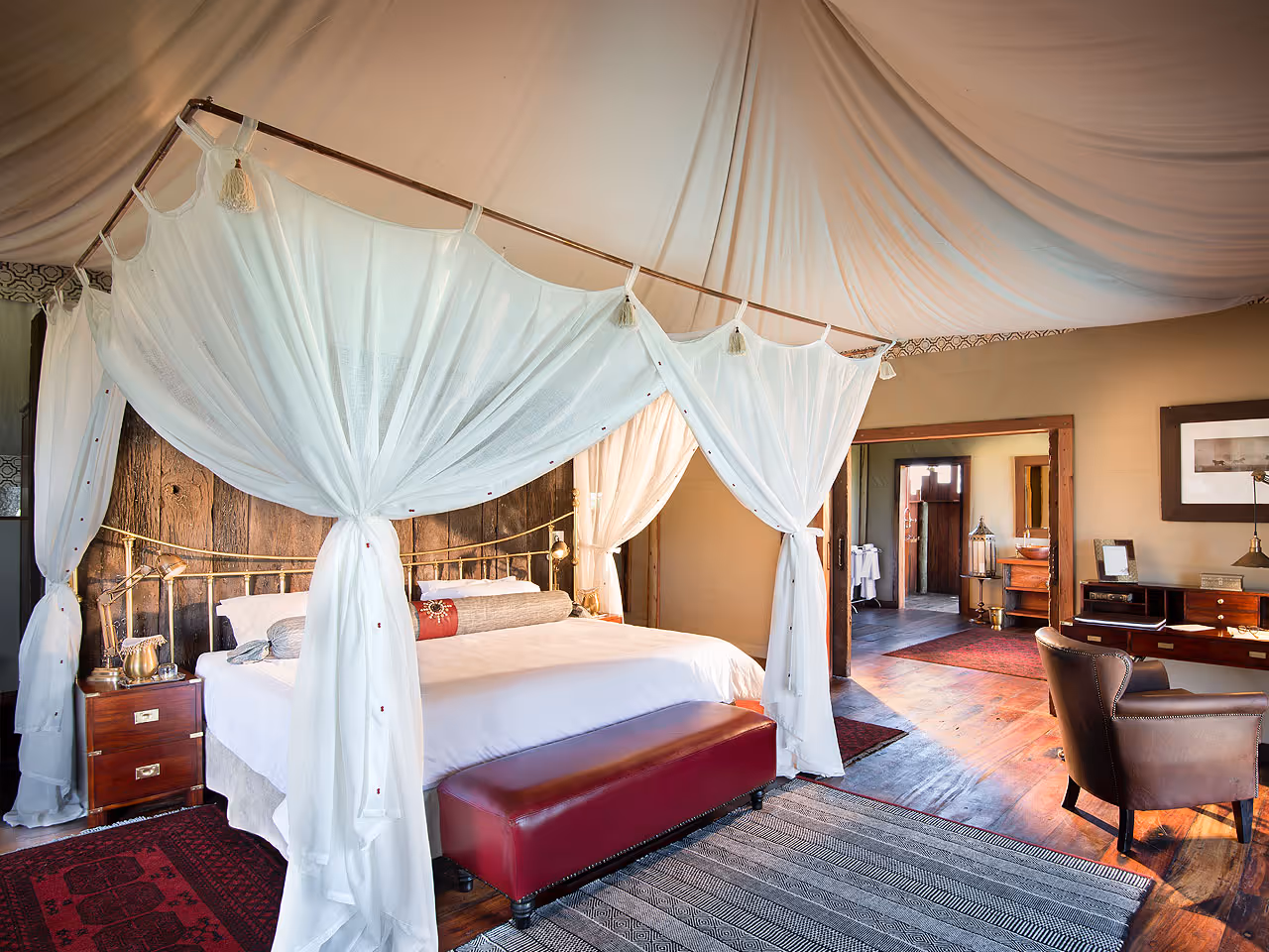Duba Plains Camp