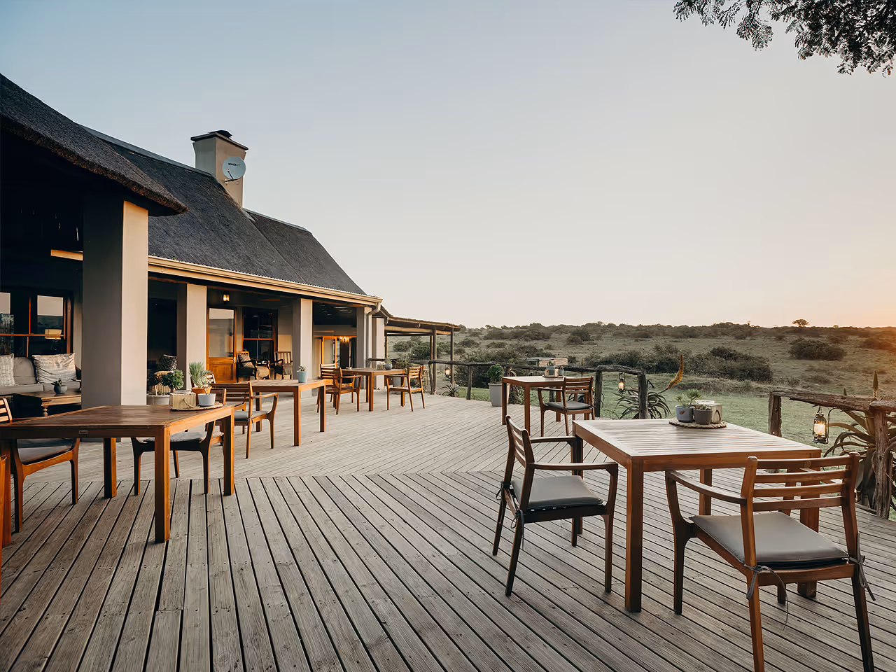Hlosi Game Lodge
