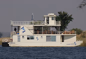 Ichobezi Houseboat
