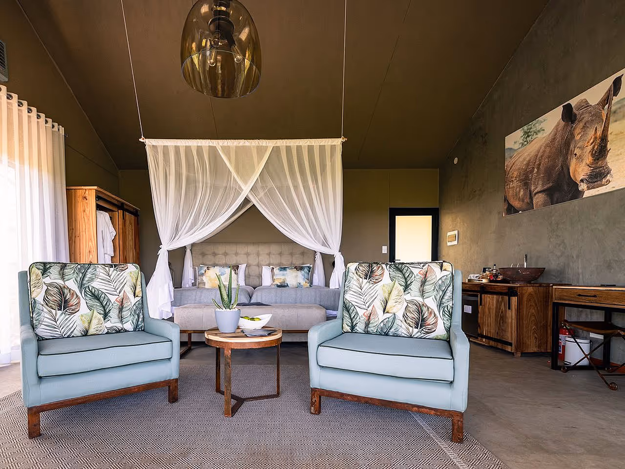 Kifaru Luxury Lodge & Bush Camp