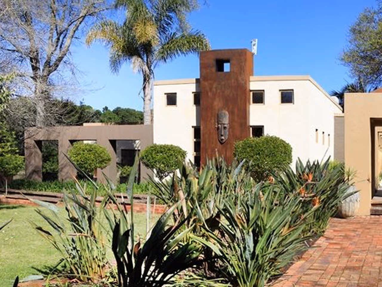 Lily Pond Country Lodge