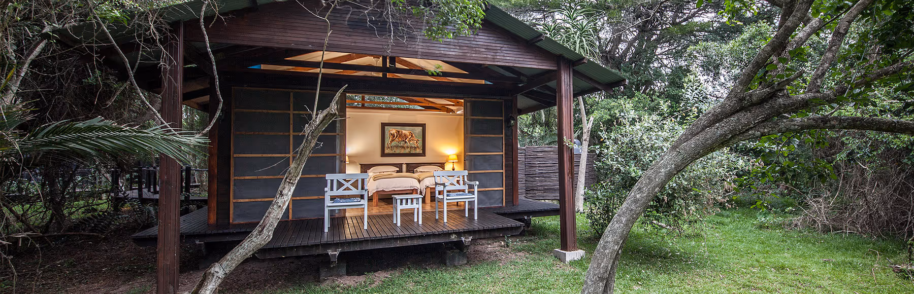 Makakatana Bay Lodge