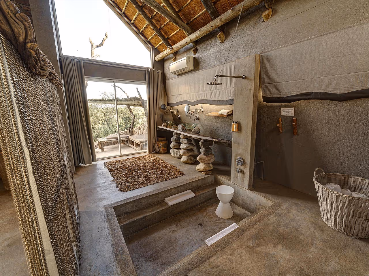 N/a'ankuse Lodge & Wildlife Sanctuary