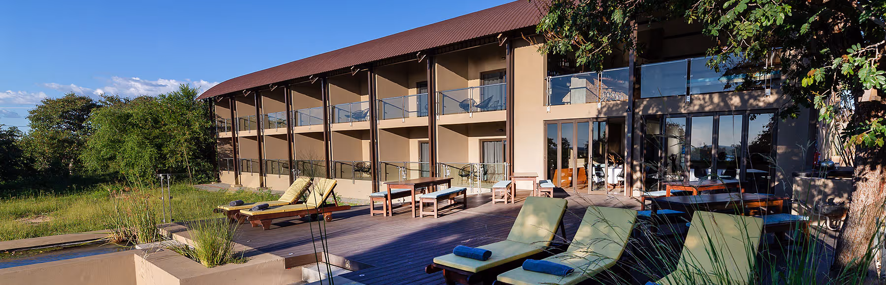 Pangolin Chobe Hotel