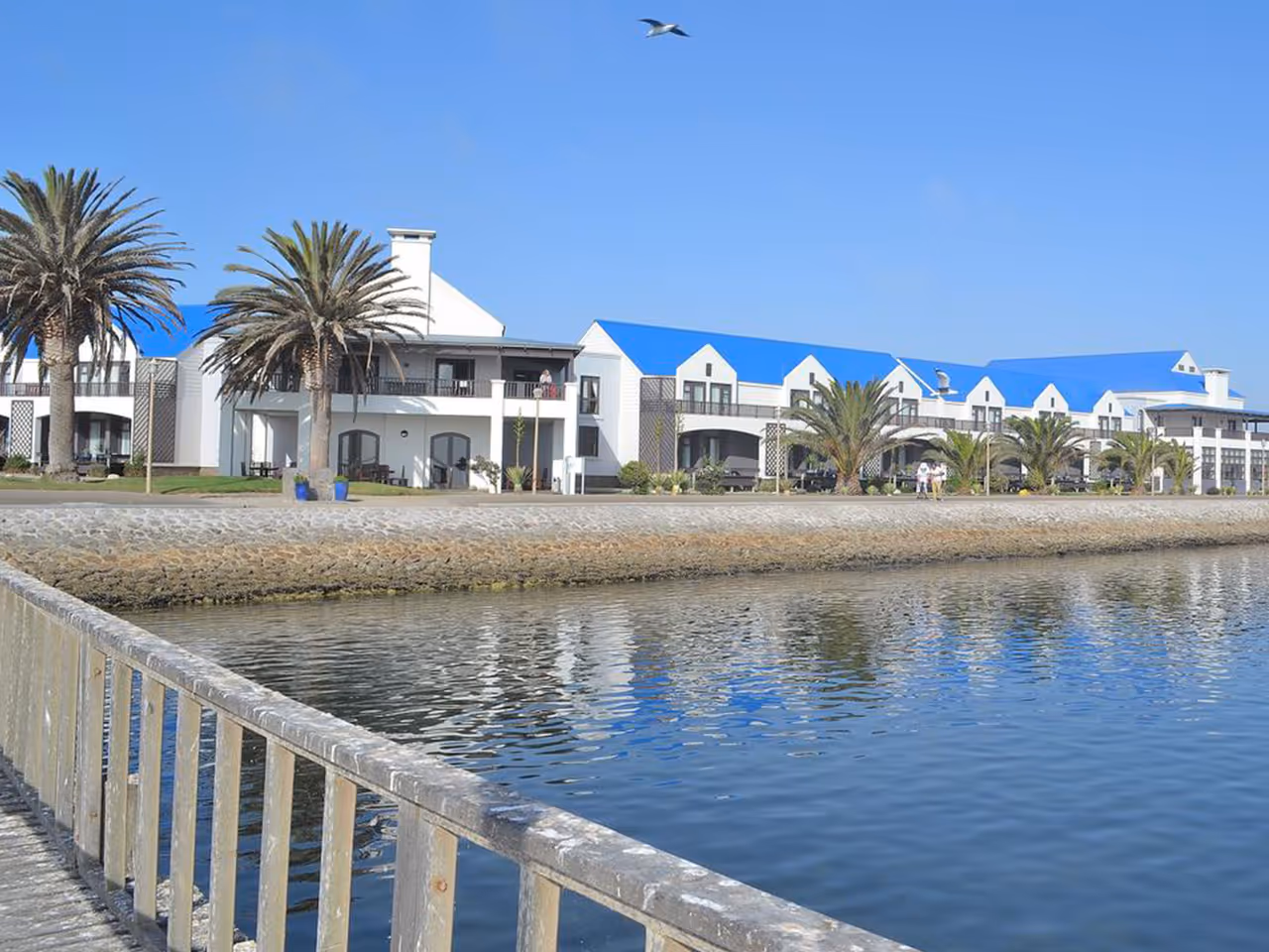 Pelican Bay Hotel