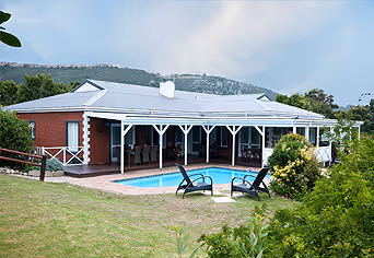 Redbourne Country Lodge