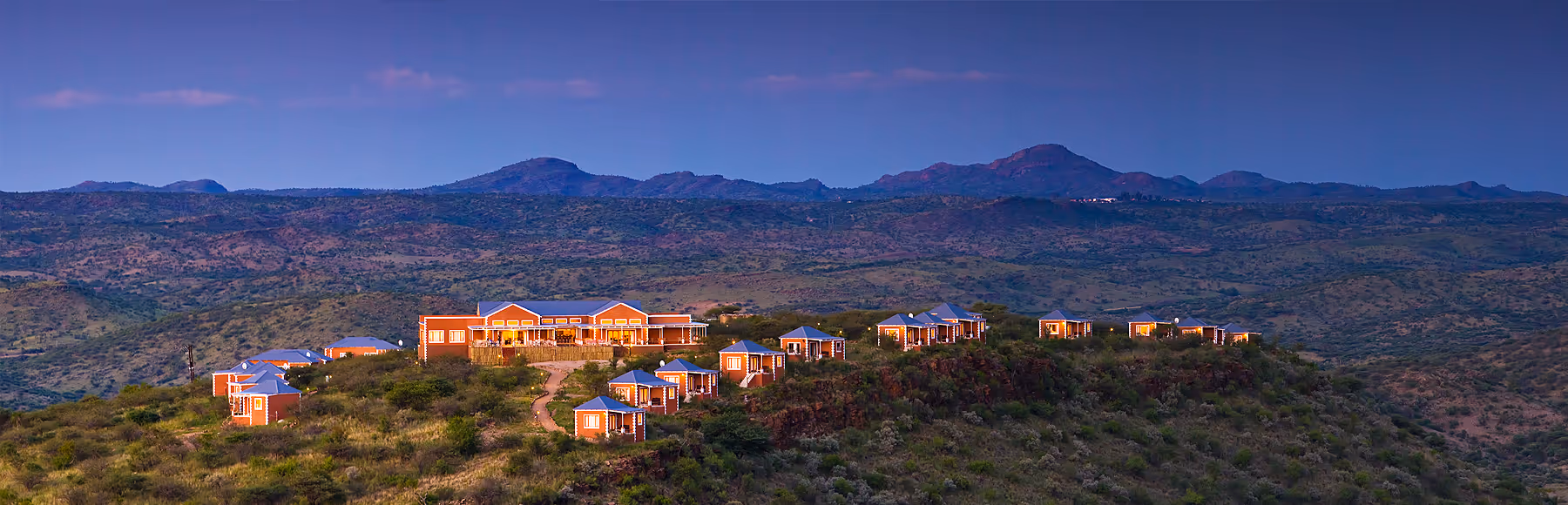 River Crossing Lodge