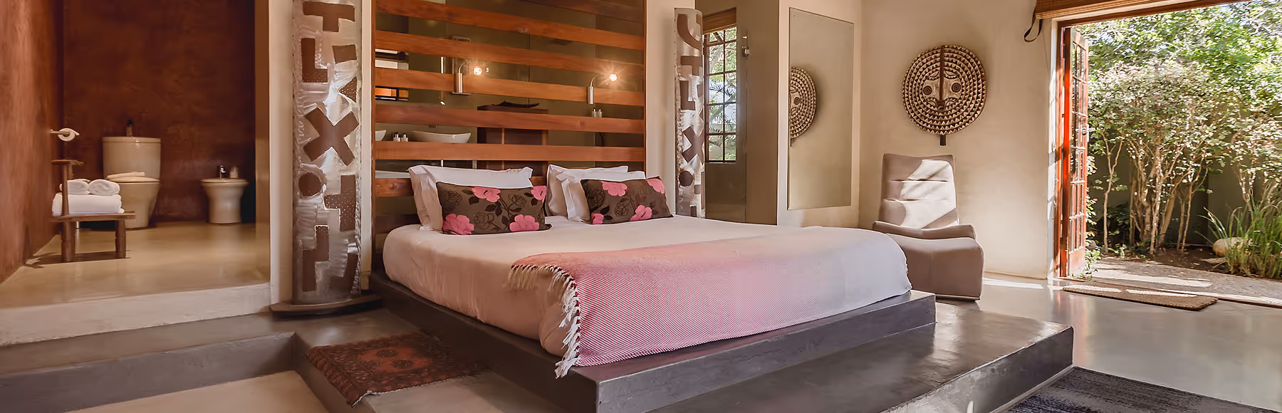 Singa Town Lodge