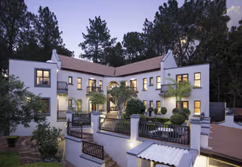 Mont D'Or Bohemian House