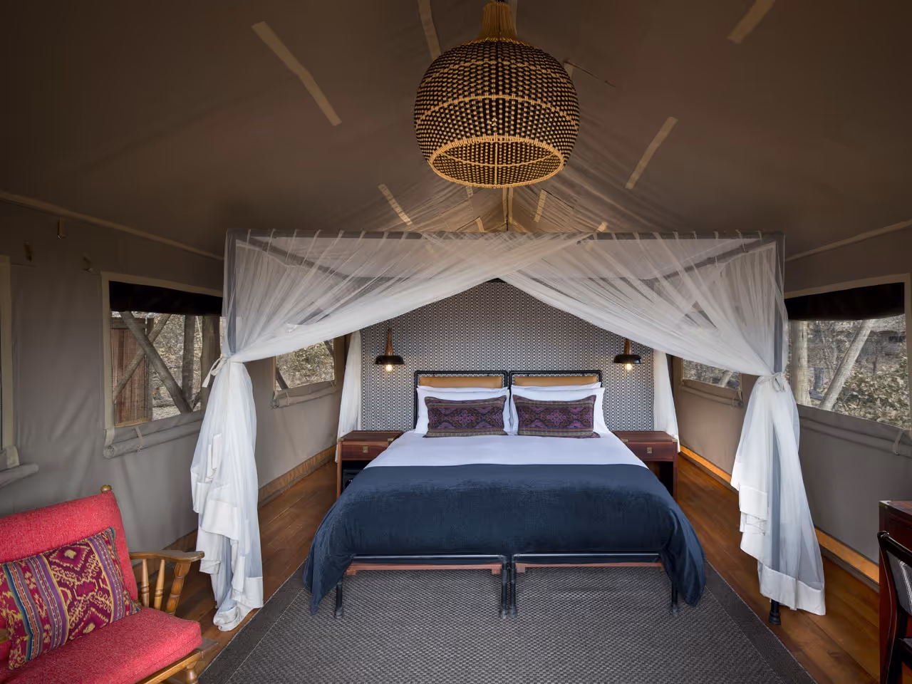 Somalisa Expeditions