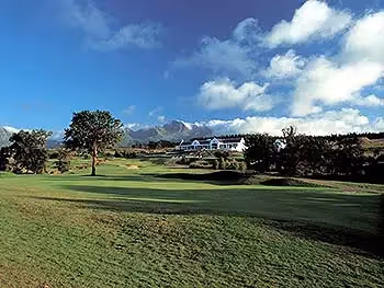 Golf course view in the winelands