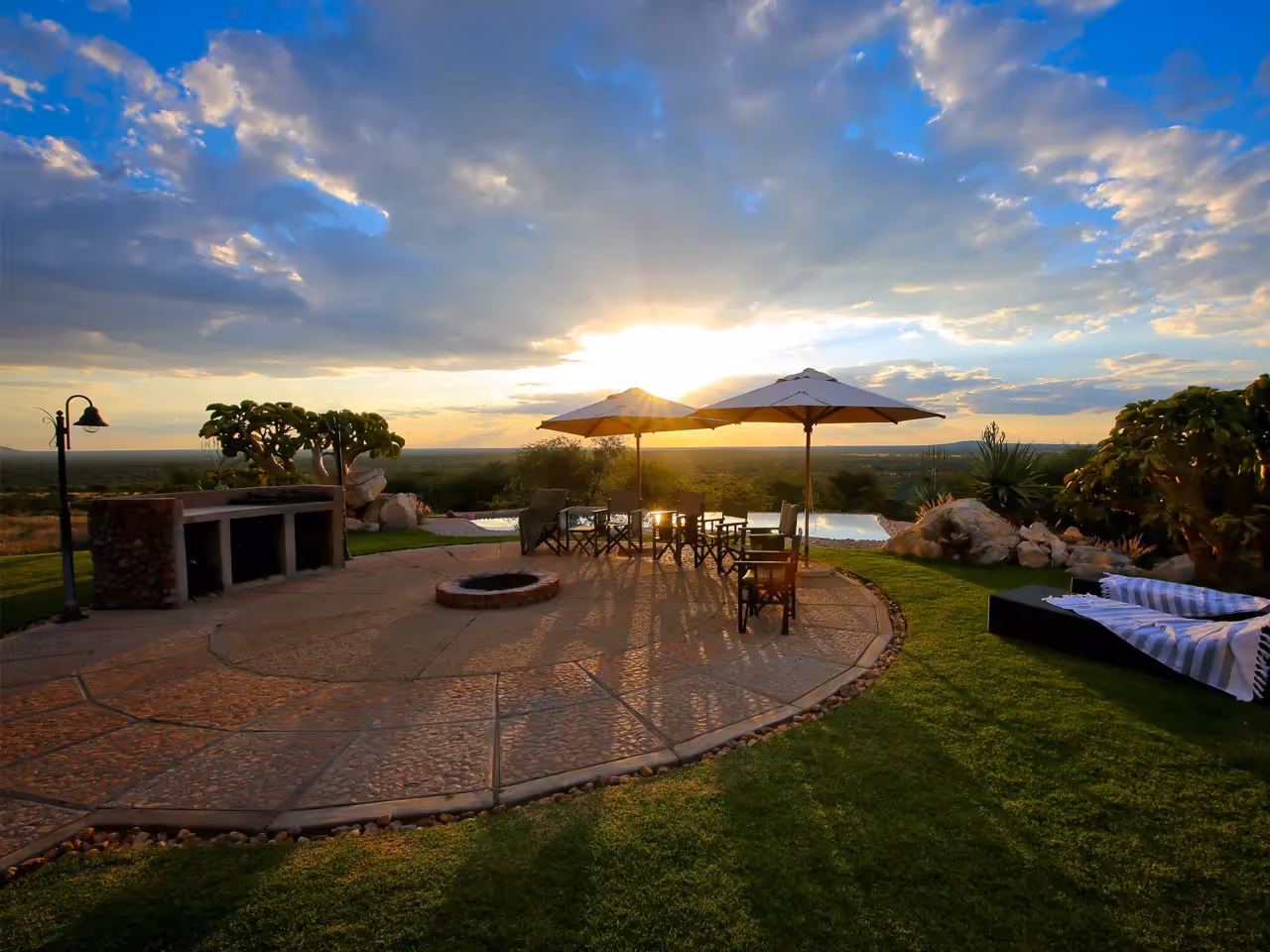 Otjiwa Mountain Lodge