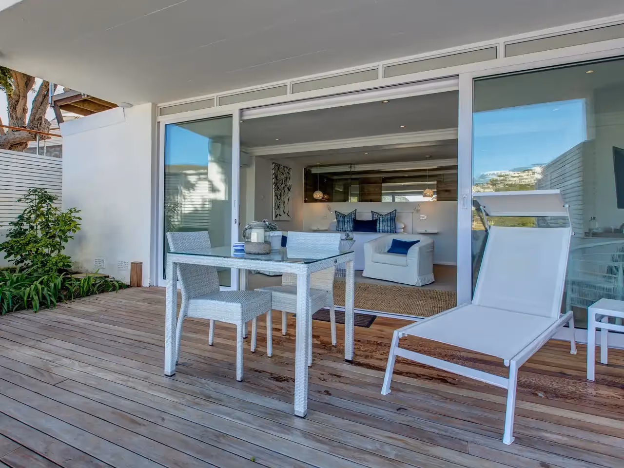 Amanzi Island Boutique Hotel