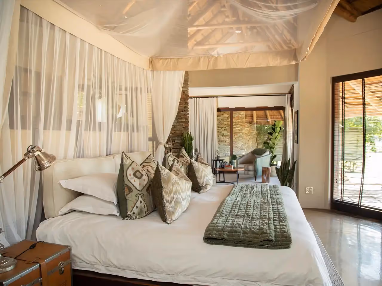 Makanyi Private Game Lodge