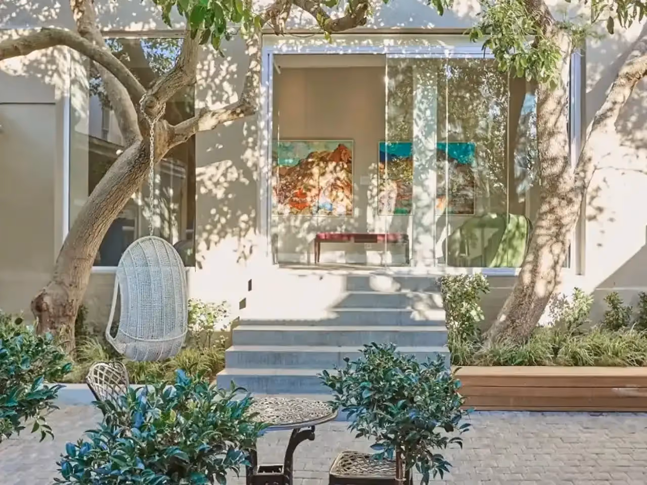 Cloud 9 Boutique Hotel