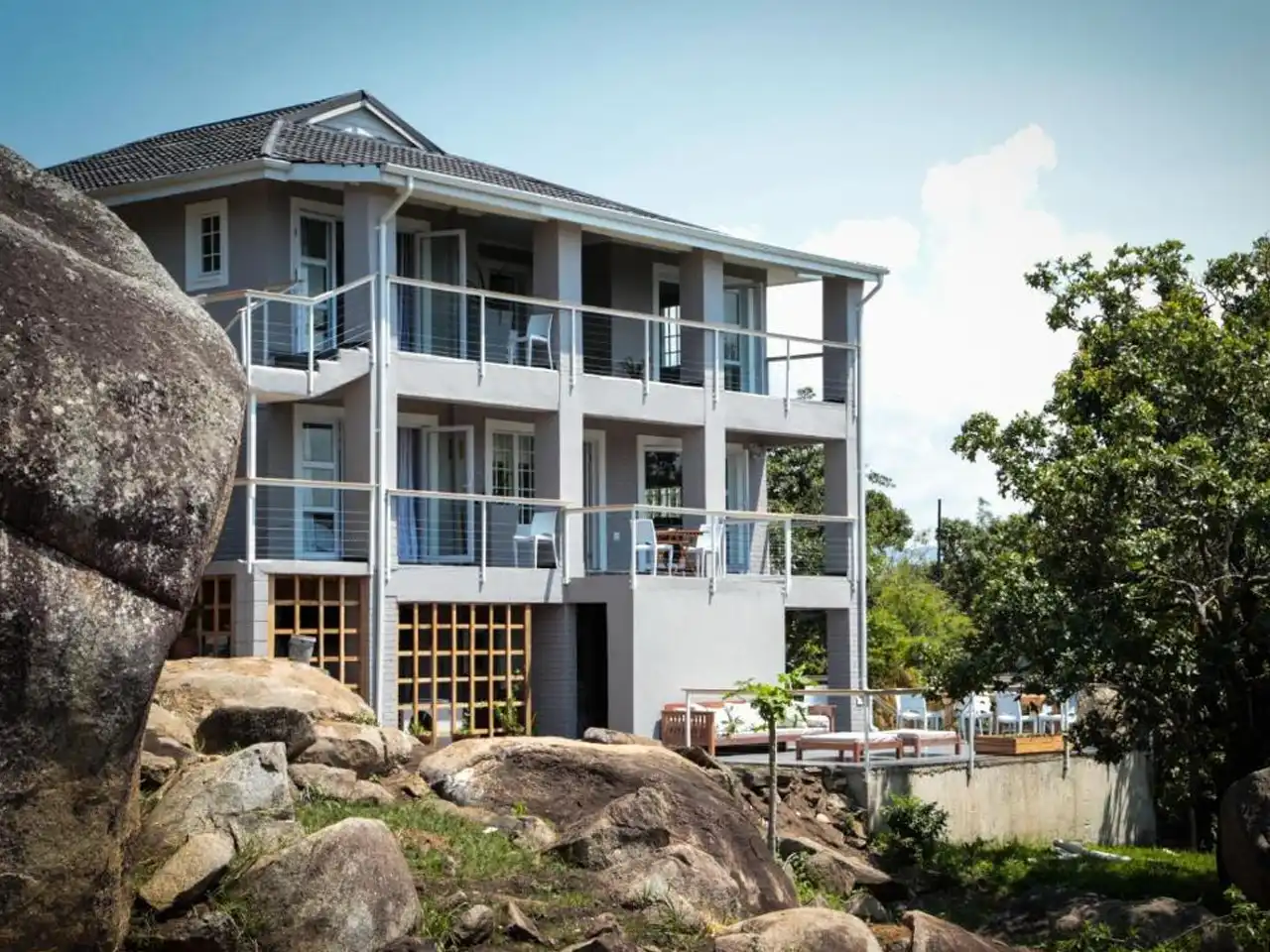 Mogi Boutique Hotel