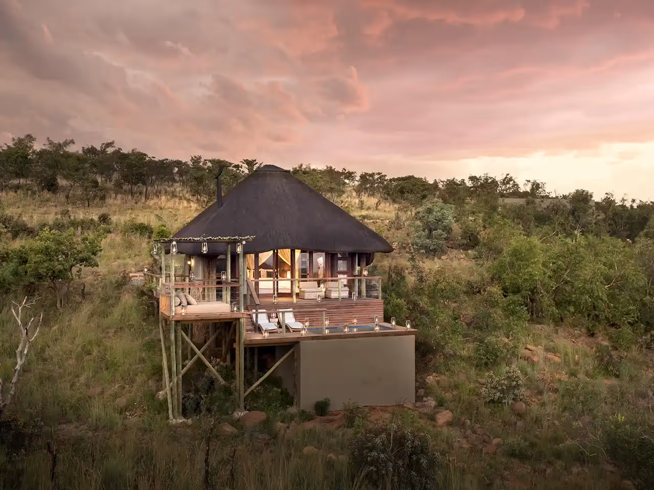Mhondoro Safari Lodge & Villa