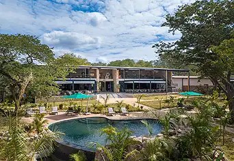 Waterfalls Lodge