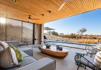 Sabi Sabi Earth Lodge