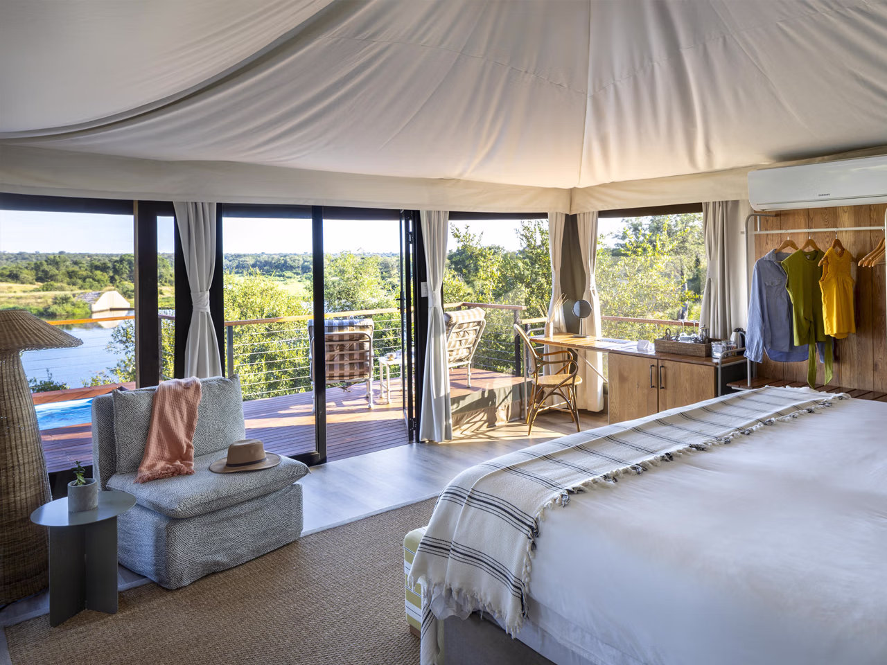 Simbavati Hilltop Lodge