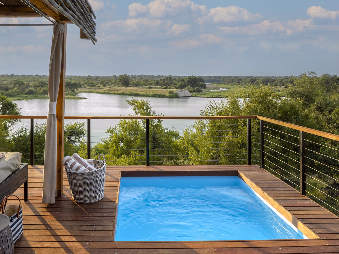 Simbavati Hilltop Lodge