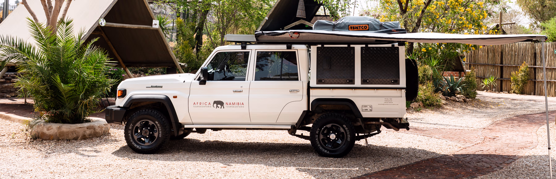 Land Cruiser Double Cab Camping - 2 Pax