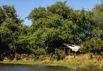 Time + Tide Chongwe Camp