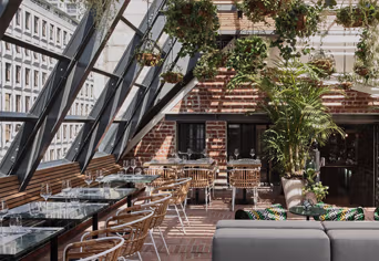 Gorgeous George Hotel