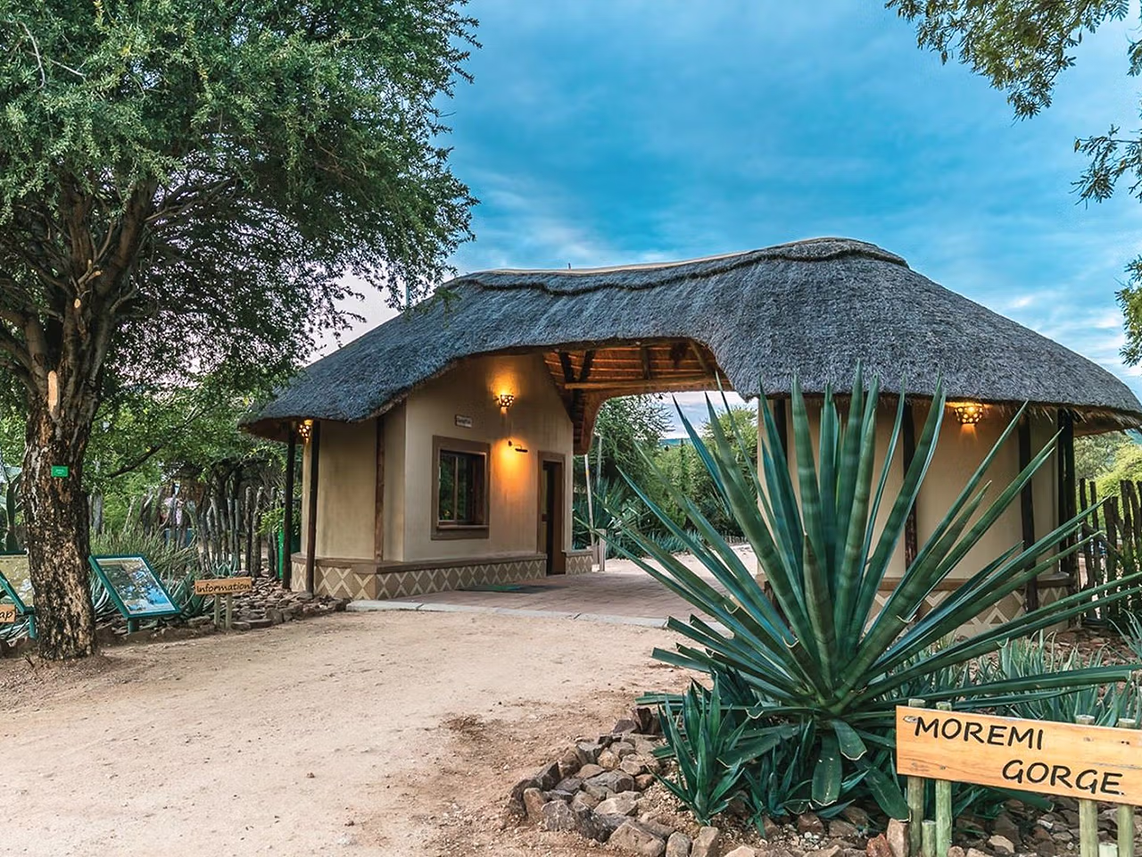 Goo-Moremi Gorge Resort
