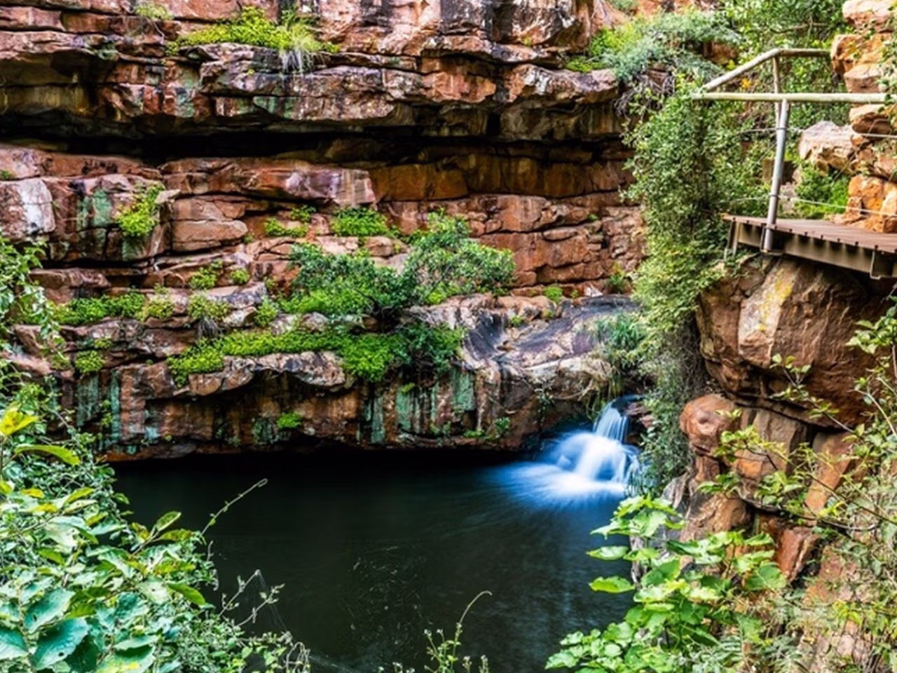 Goo-Moremi Gorge Resort