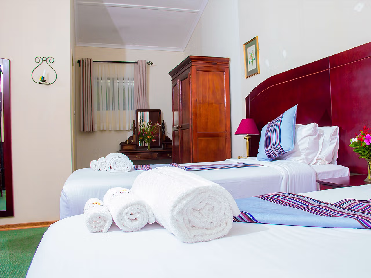 Clevers Lakeview Resort