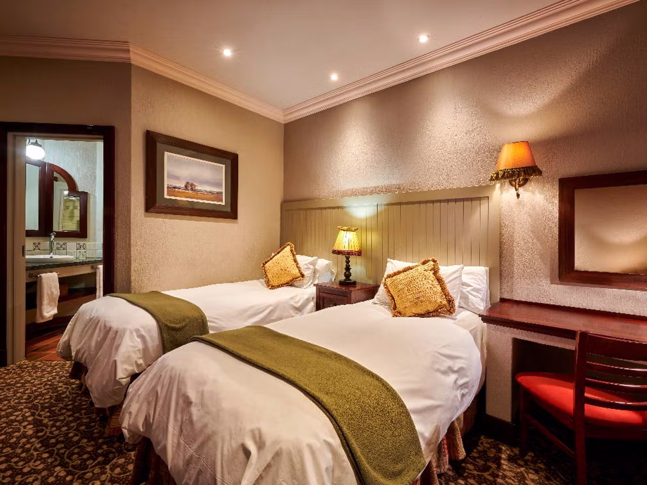 Metcourt Inn at the Grand Palm