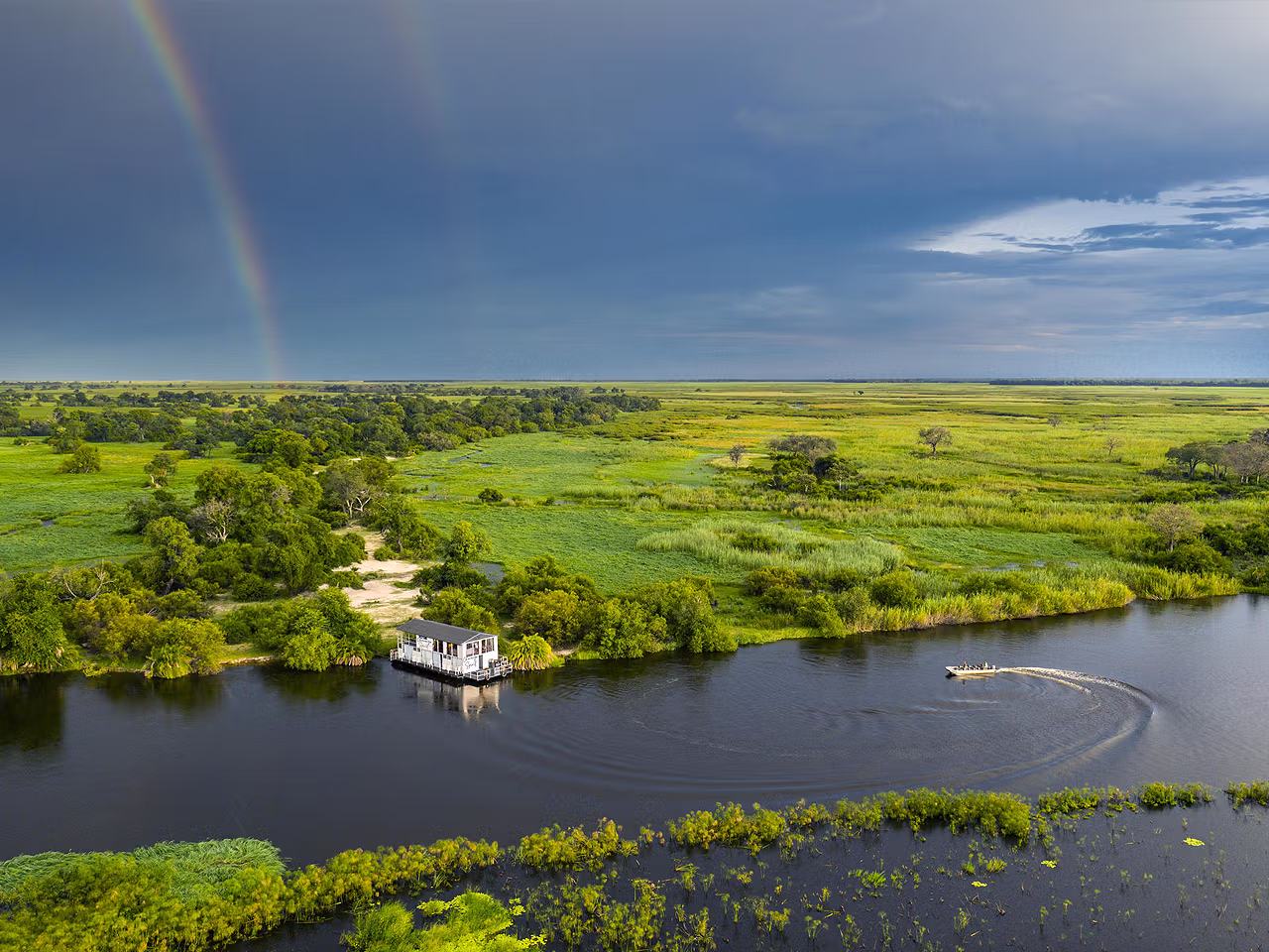 Okavango Spirit Houseboat