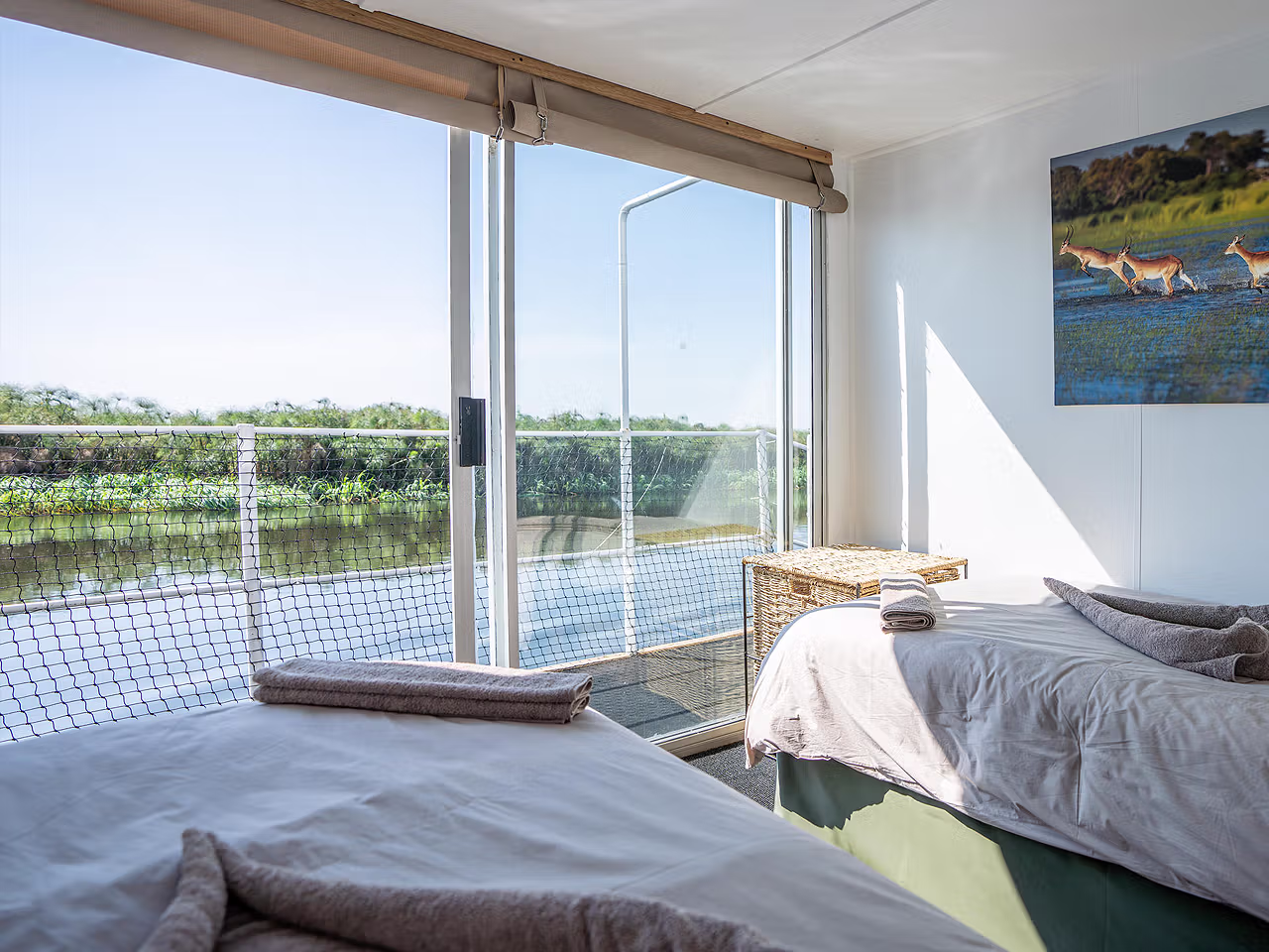 Okavango Spirit Houseboat