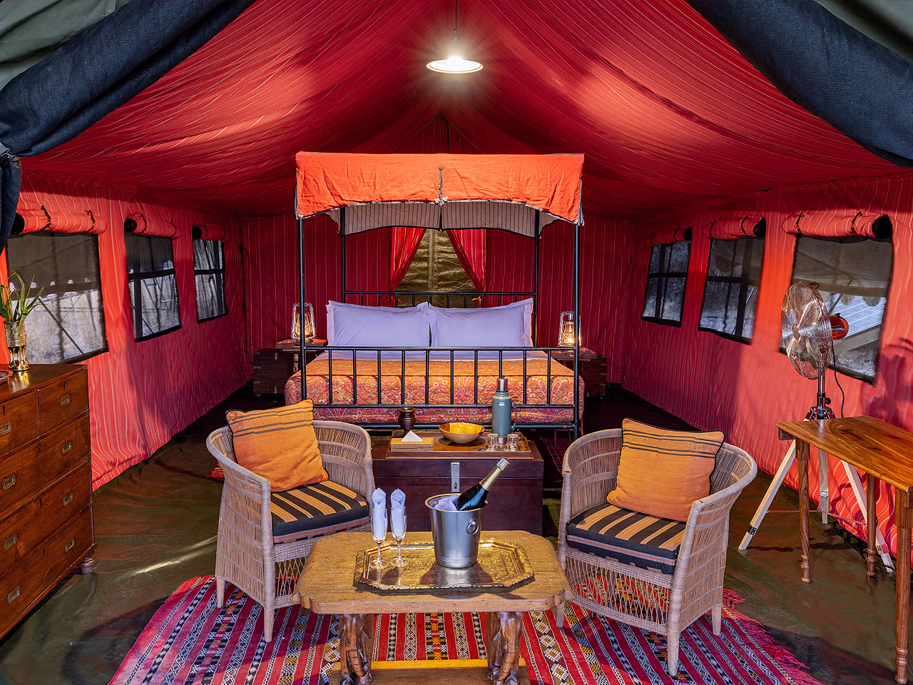 Expeditions Camp