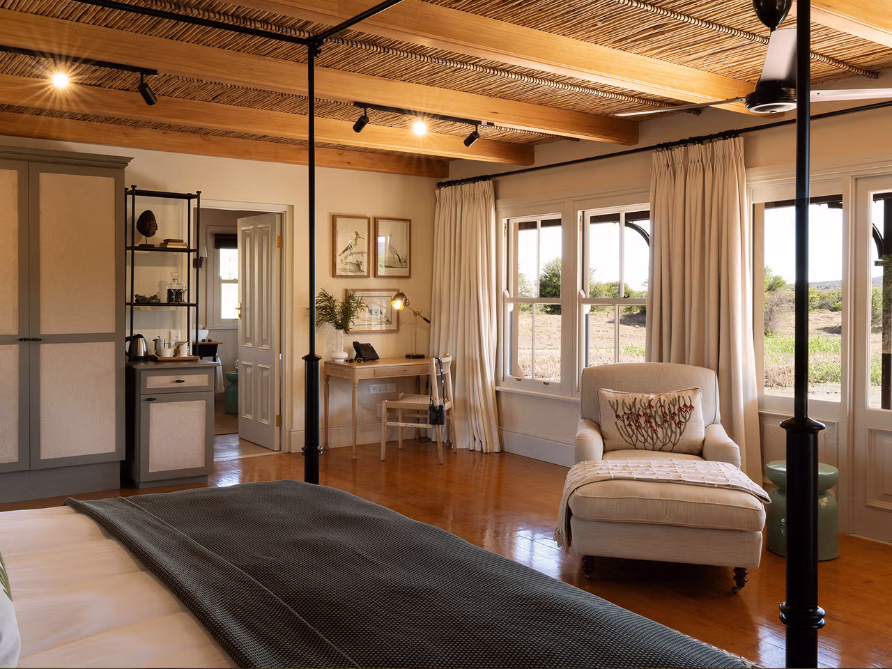Samara Karoo Lodge