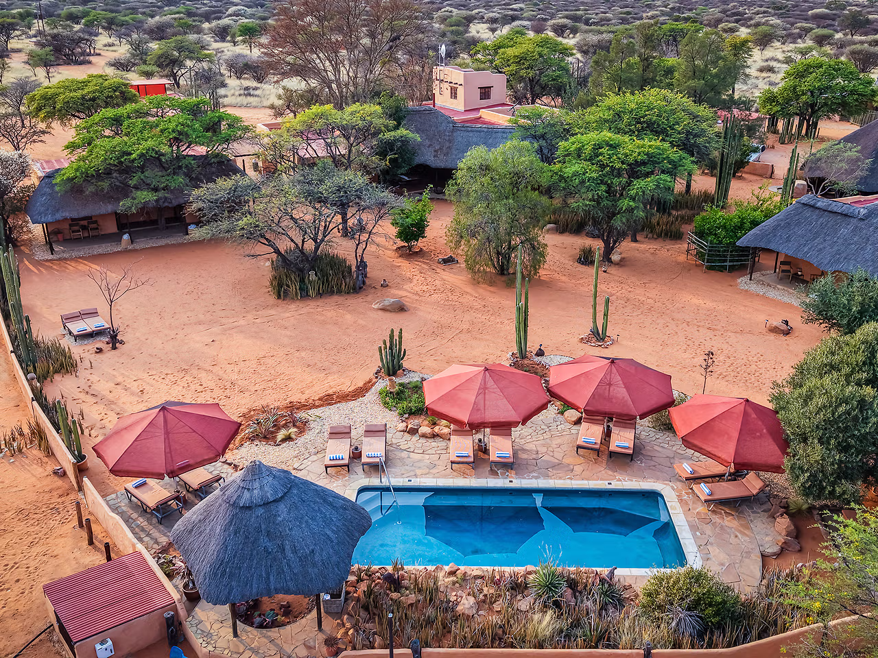 Eningu Kalahari Lodge