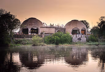 Ila Safari Lodge