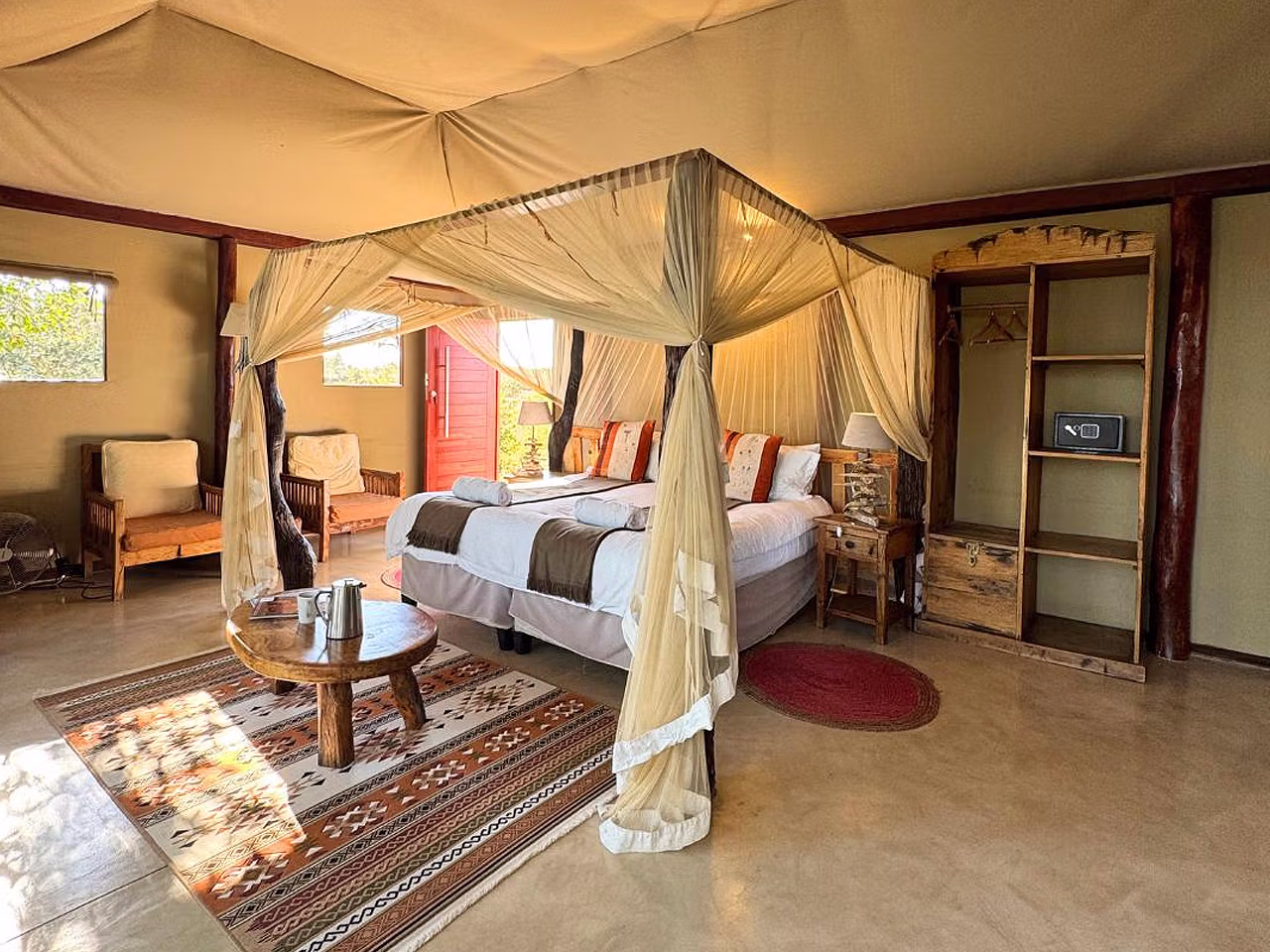 Mukambi Safari Lodge