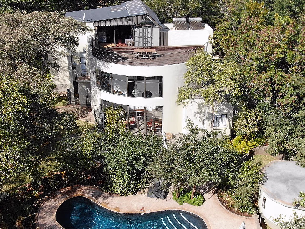 528 Victoria Falls Boutique Hotel