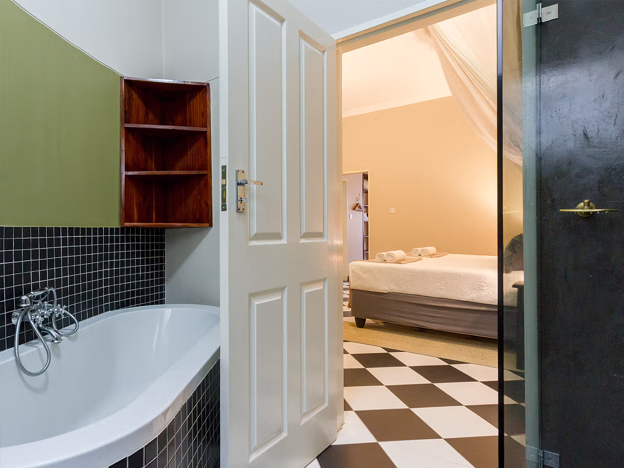 528 Victoria Falls Boutique Hotel